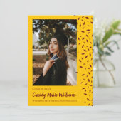 Aankondiging van maroon Gold Confetti Afstuderen (Staand voorkant)
