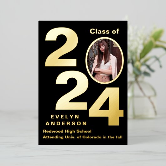 Aankondiging van modern Afstuderen & feestuitnodig (Staand Voorkant)