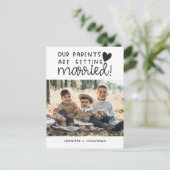 Aankondiging van ouders die gehuwde kinderen krijg (Staand voorkant)