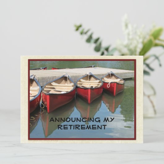 Aankondiging van pensionering, drie rode kano's (Staand voorkant)