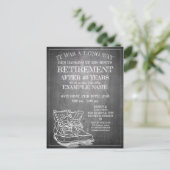 Aankondiging van pensionering met oude laarzen V3. (Staand voorkant)