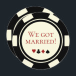 Aankondiging van Poker Chip Vegas Wedding Elopemen<br><div class="desc">Verraadd je vrienden en familie door hen deze zwarte en ivoorwitte pokerspaander trouwdendelaankondigingen en/of partijuitnodigingen te sturen. Ze wachten vol ongeduld om bij je te zijn op deze leuke receptie.</div>