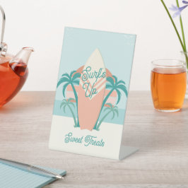 Aankondiging van voedingsleer voor winkelbedekking reclamebord met voetstuk