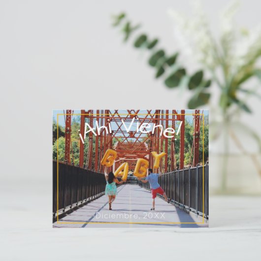 Aankondiging van zwangerschap in het Spaans (Staand voorkant)