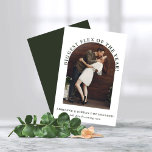Aankondiging Verloving moderne Arch Photo<br><div class="desc">Aankondiging van het moderne Verloving van Arch Foto. Laat je vrienden en geliefden op de hoogte zijn van je grootste Flex van het Jaar - je verloving met deze creatieve en unieke aankondiging met je foto en onze trendy, stijlvolle, boho arch. Deze is modern donkergroen en wit, maar alle kleuren...</div>
