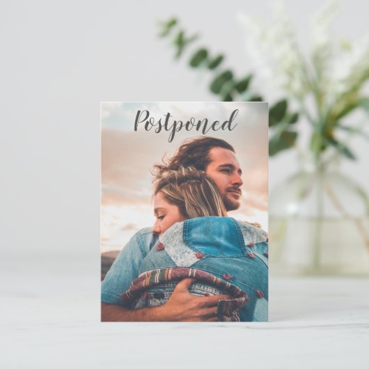Aankondiging voor uitstel van het huwelijk briefkaart (Staand voorkant)