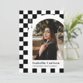 Aankondiging witje en zwart gecheckte Afstudeerder (Staand voorkant)