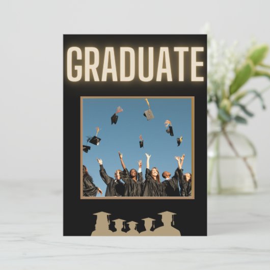 Aankondiging zwart en goudAfstuderen (Staand voorkant)