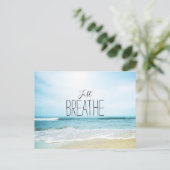 Aanmoediging om alleen maar te breken bij het stra briefkaart (Staand voorkant)