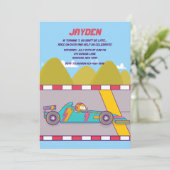 Aannodiging voor kleurrijke race-auto kaart (Staand voorkant)