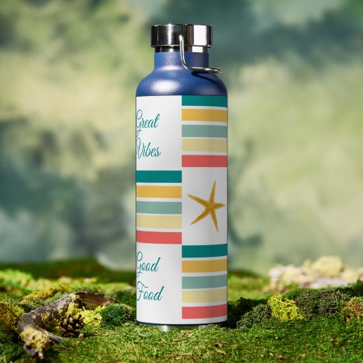 Aanpasbaar "Just Beachy"-logo met de status Black Waterfles (Buiten)