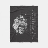 Aanpasbare donkere bloem-herdenking ter liefdevoll fleece deken (Voorkant)