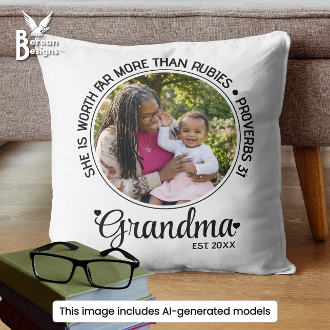 Aanpasbare foto OMA GEWORDEN Kussen (GRANDMA ESTABLISHED custom photo throw pillow in WHITE with customizable Christian text.)