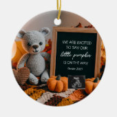 Aanpasbare herfst Zwangerschapsaankondiging Keramisch Ornament (Voorkant)