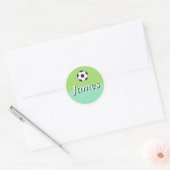 Aanpasbare kindernaamsticker – Voetbalontwerp Ronde Sticker (Envelop)
