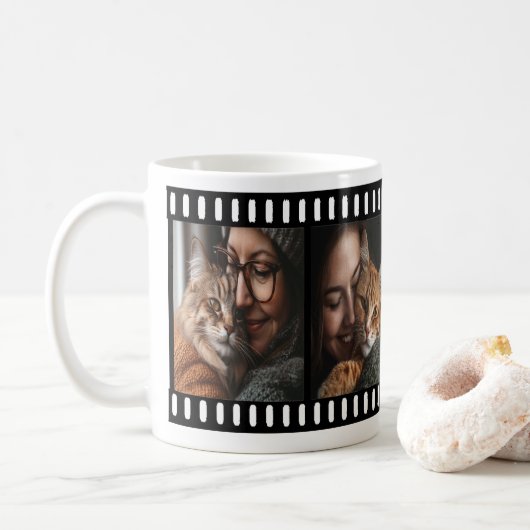 Aanpasbare mok met oude retro filmstrookframe (Met donut)