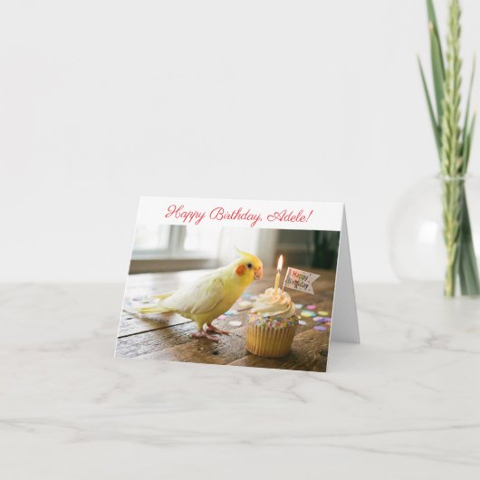 Aanpasbare Moppige Koketiel met Cupcake Verjaardag Kaart (Voorkant)