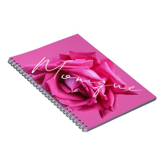 Aanpasbare naam Monique heet roze roos bloemrijke  Notitieboek (Rechterzijde)