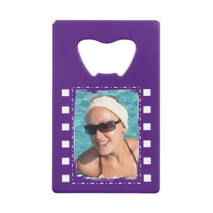 Aanpassen met 2 foto's paars en wit creditkaart flessenopener