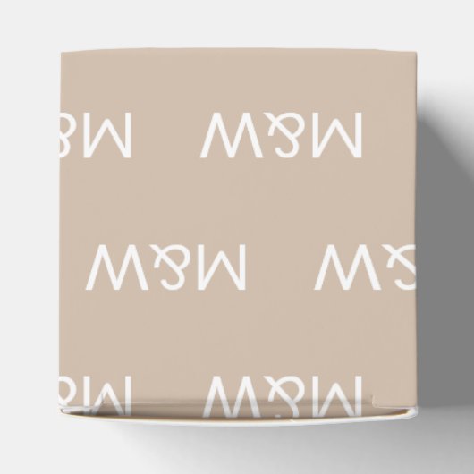 Aanpassen met Initiaal White monogram beige gift Bedankdoosjes (Bovenkant)