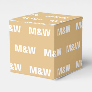Aanpassen met Initiaal White monogram camel gift Bedankdoosjes