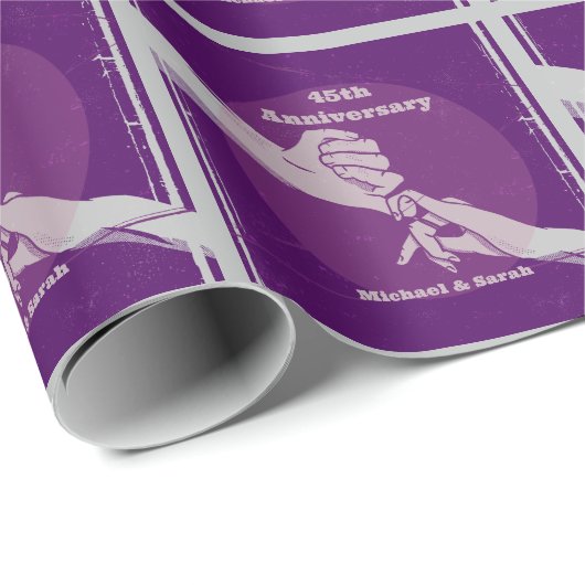 Aanpassen verjaardag romantisch paar hand in hand cadeaupapier (Rol Hoek)