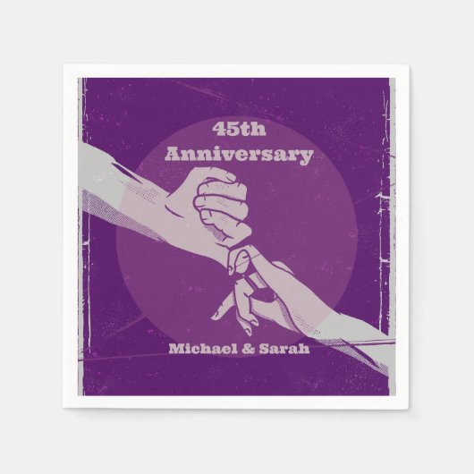 Aanpassen verjaardag romantisch paar hand in hand servet (Voorkant)