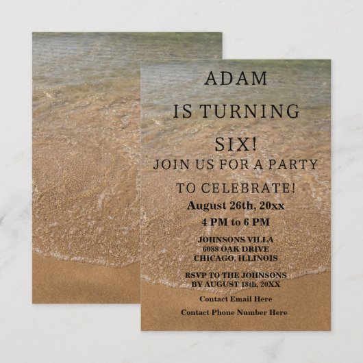 Aanpassings-rendementscute bij strand op jaardag kaart (Voorkant / Achterkant)