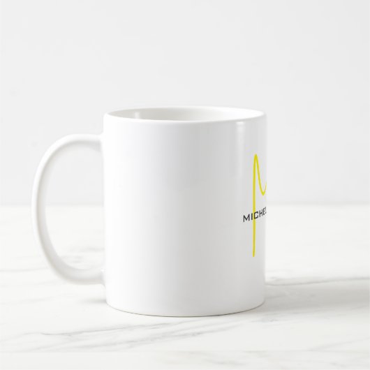 Aantrekkelijk Monogram Geel Wit Modern Minimalist Koffiemok (Links)
