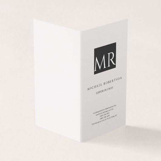 Aantrekkelijk Monogram Zwart Wit Modern Visitekaartje (Buitenkant)