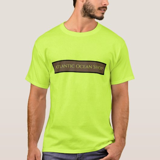 Aantrekkelijk T-shirt en meer kleding (Voorkant)