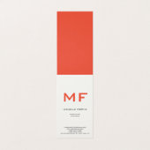 Aantrekkelijke rode monogram crème minimalistische visitekaartje (Buitenkant ongevouwen)