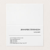 Aantrekkelijke zwart wit moderne minimalistische v visitekaartje (Buitenkant ongevouwen)