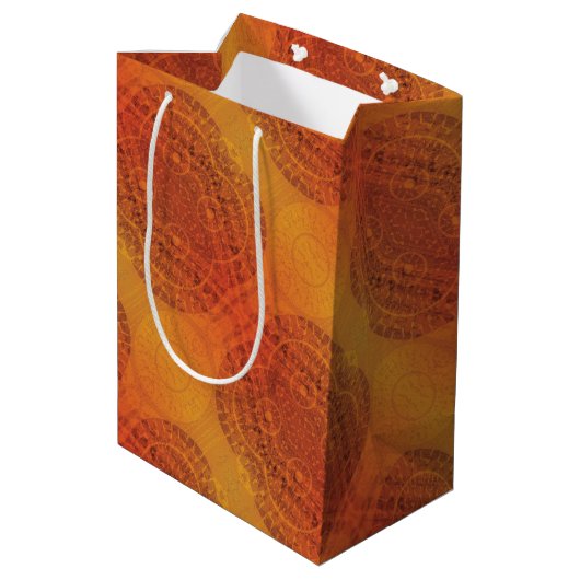 aanvaarding | Rode Sinaasappel Gele Boho Medallion Medium Cadeauzakje (Achterkant Gekanteld)