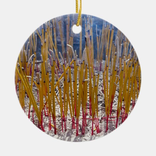 Aanval in een tempel - Zhongdian, Yunnan, China Keramisch Ornament (Voorkant)