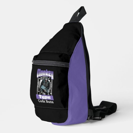 Aap die code typt laat programmeur humor los sling bag (Rechterhoek)