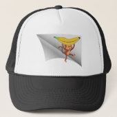 Aap met banaan onder de patch trucker pet (Voorkant)
