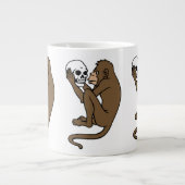 aap met schedelhouder grote koffiekop (Voorkant)