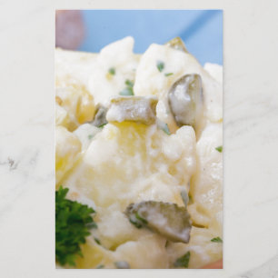 Aardappelsalade met worst en mosterd briefpapier