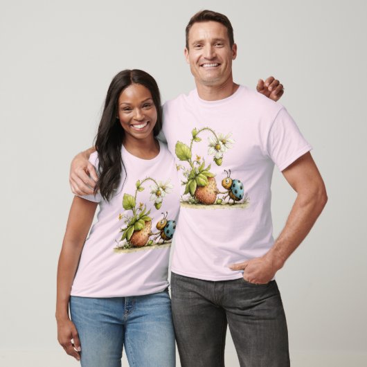 Aardbeebugs T-shirt (Unisex)