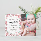 Aardbei 1e verjaardag Uitnodiging eerste Berry Swe (Staand voorkant)