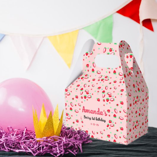 Aardbei 1e verjaardagsfeestje bes eerste bedankdoosjes