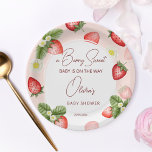 Aardbei baby shower beszoete sjabloon papieren bordje<br><div class="desc">Aardbei baby shower bessen zoete aardbeien aardbei bloesems modern boog baby shower gepersonaliseerd servies sjabloon papier borden</div>