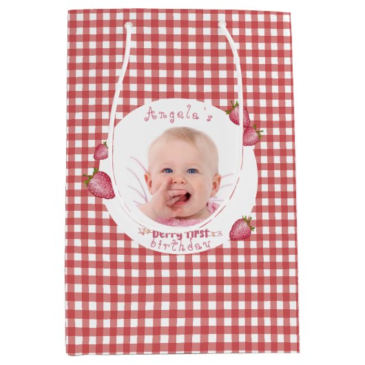 Aardbei Berry First Birthday Medium Cadeauzakje (Voorkant)