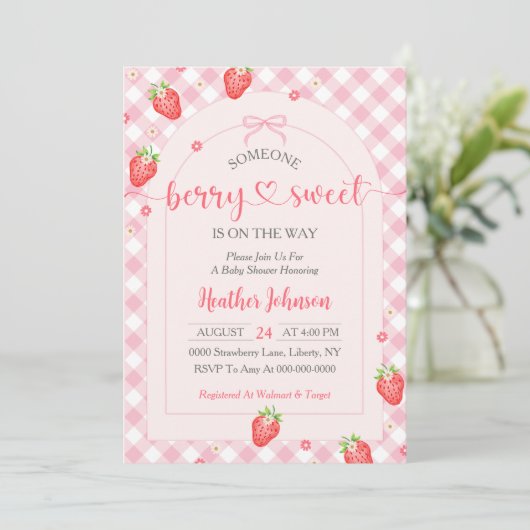 Aardbei Berry Sweet Baby Girl Baby shower Kaart (Staand voorkant)