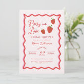 Aardbei Berry Verliefd  Bruiloft Uitnodiging (Staand voorkant)