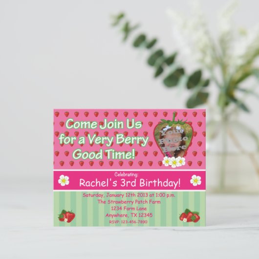 Aardbei Birthday Party Invitation Kaart (Staand voorkant)