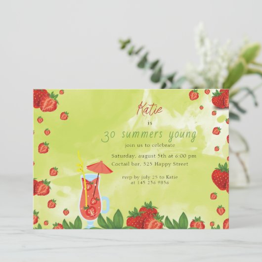 Aardbei Coctail Verjaardag Uitnodiging (Staand voorkant)