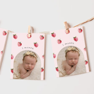 Aardbei eerste verjaardag foto mijlpaal banner kaart