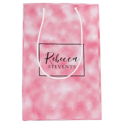 Aardbei en crème Faux Glitter Monogram Medium Cadeauzakje (Voorkant)